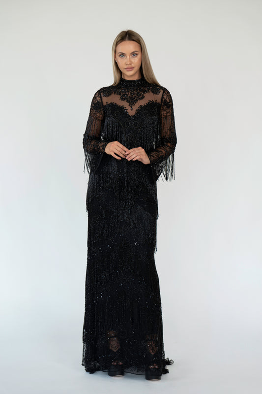 Rochie de seară lungă neagră cu dantelă și franjuri Victoria