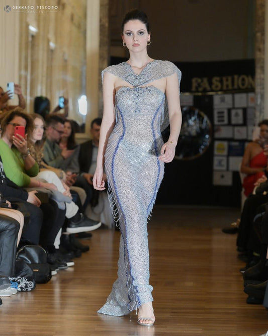 Rochie elegantă lungă argintie cu accente albastre Serena